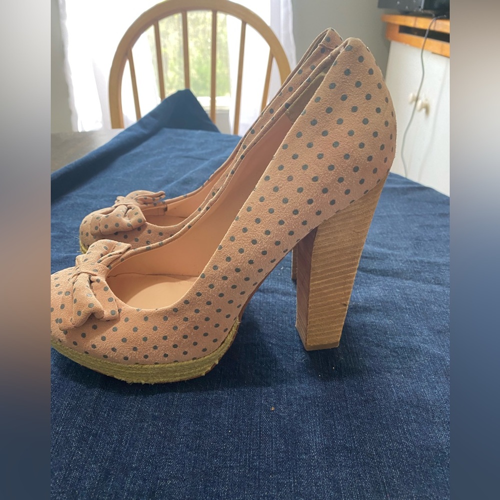 Betsy Johnson high heels pink with gray polka dots 6 inch heel size 9M Maggi